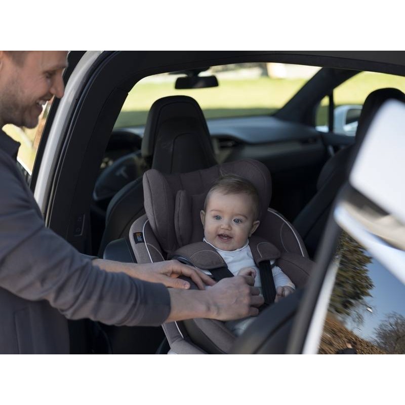 Besafe Izi Twist B I-Size Car Interior Besafe Izi Twist B I-Size Car Interior