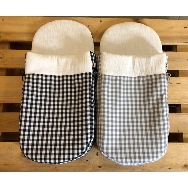 Saco para capazo Petra Negro La Giraffa Bianca E Blu Saco para capazo Petra Negro La Giraffa Bianca E Blu