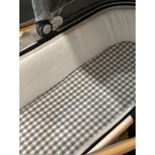 Bajera para colchón de capazo y minicuna Petra negro Bajera para colchón de capazo y minicuna Petra negro