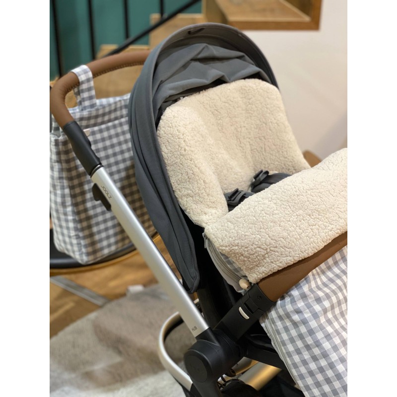 Saco silla Buga Petra Negro interior borreguito Saco silla Buga Petra Negro interior borreguito