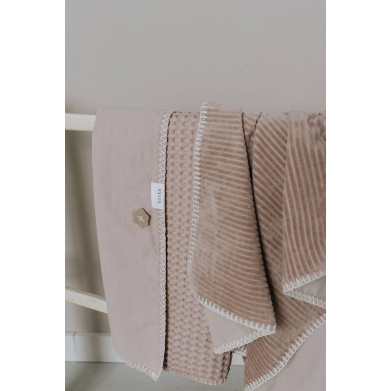 Manta para cuna Amberes grey/pink Koeka Manta para cuna Amberes grey/pink Koeka