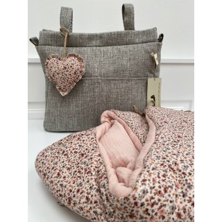 Saco para capazo con capucha Lily bambula rosa La Giraffa Bianca e Blu Saco para capazo con capucha Lily bambula rosa La Giraffa Bianca e Blu