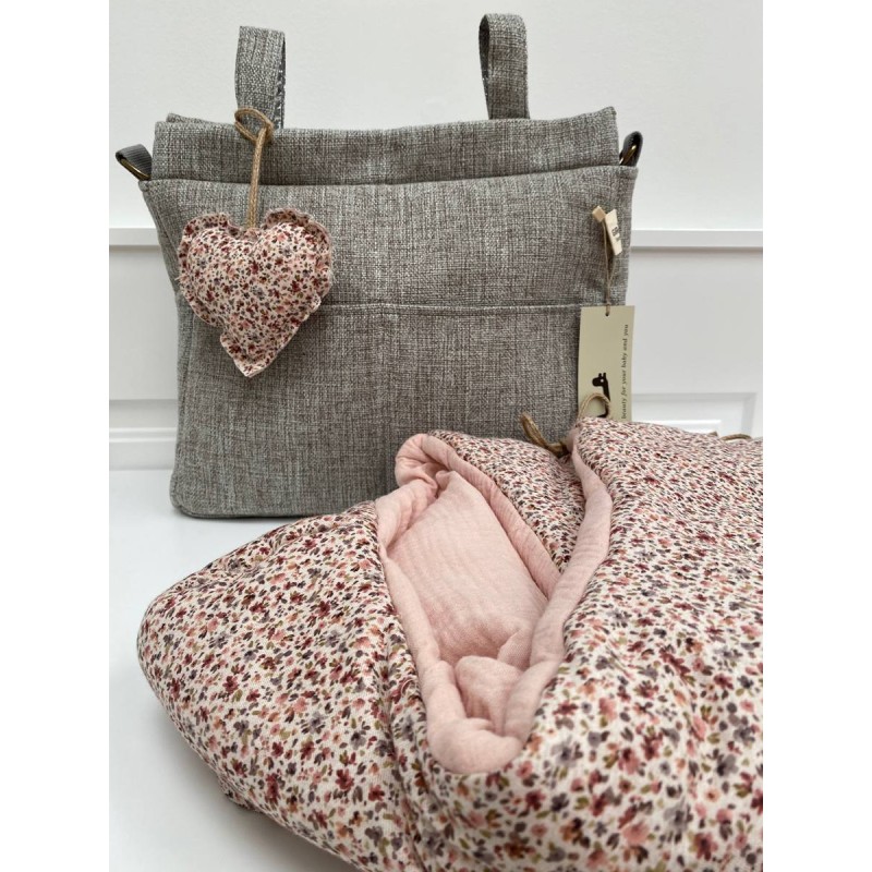 Saco para capazo con capucha Lily bambula rosa La Giraffa Bianca e Blu Saco para capazo con capucha Lily bambula rosa La Giraffa Bianca e Blu