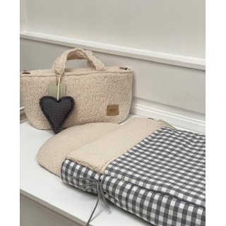 Colgante corazón Only Gofre Antracita La Giraffa Bianca e Blu Colgante corazón Only Gofre Antracita La Giraffa Bianca e Blu