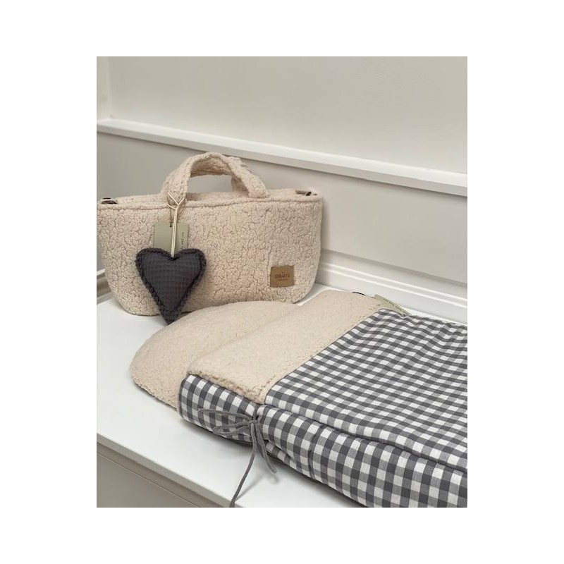 Colgante corazón Only Gofre Antracita La Giraffa Bianca e Blu Colgante corazón Only Gofre Antracita La Giraffa Bianca e Blu