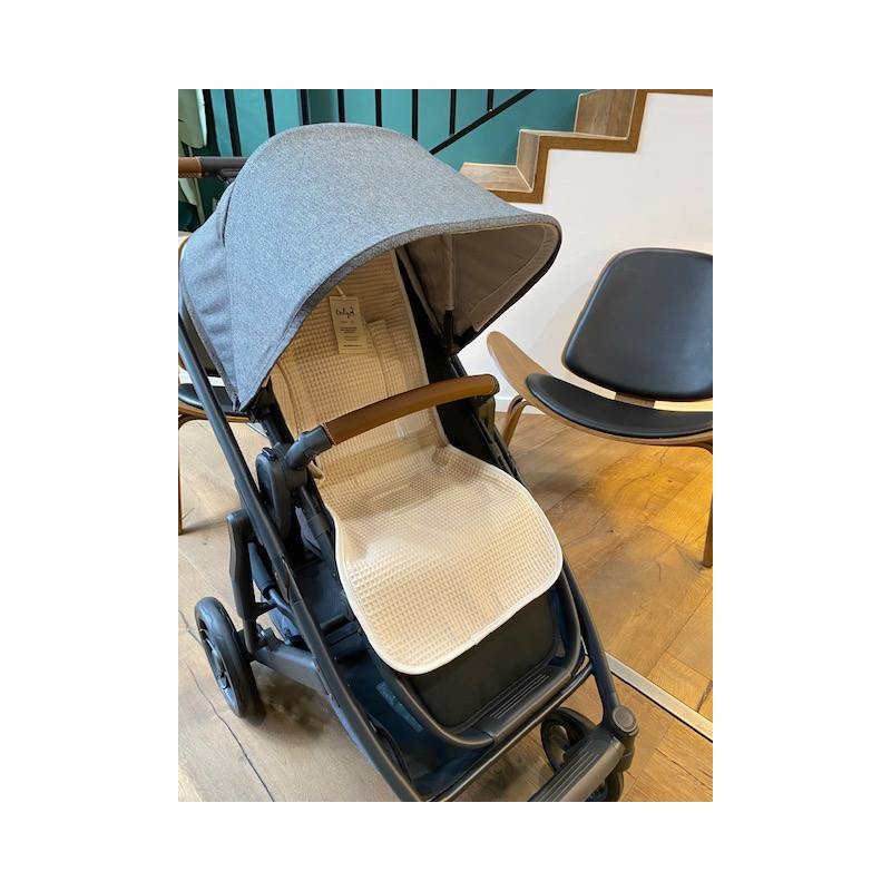 Colchoneta recta universal Gofre Beig La Giraffa Bianca e Blu Colchoneta recta universal Gofre Beig La Giraffa Bianca e Blu