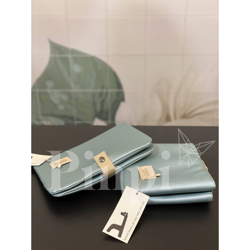 Cambiador de viaje Leo Ecopiel Menta  La Giraffa Bianca e Blu