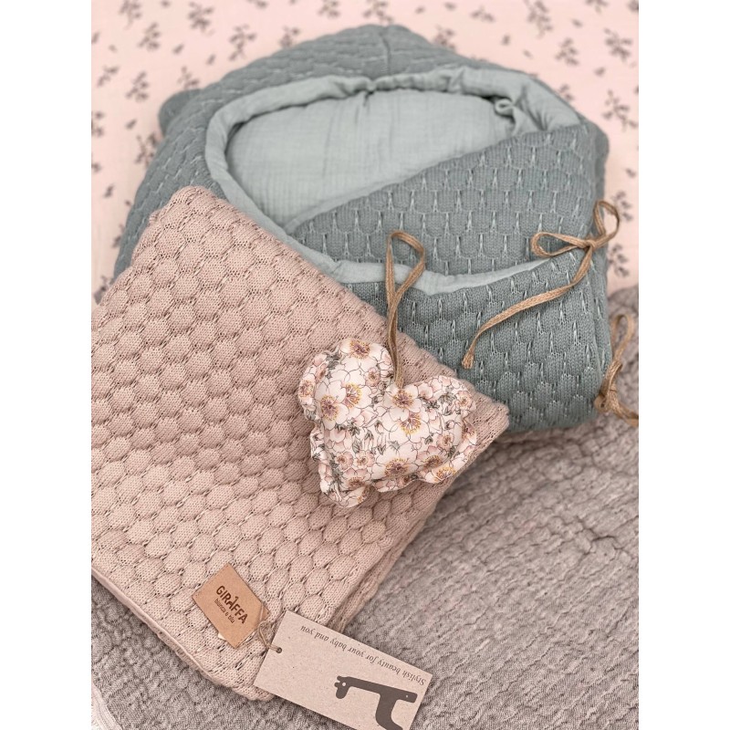 Mantita punto Donatello Piedra bambula Mantita punto Donatello Piedra bambula