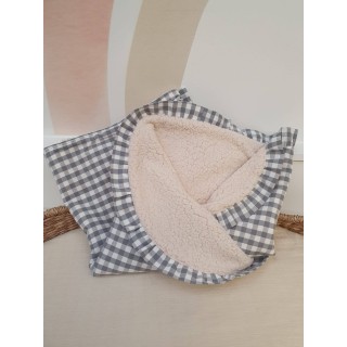 Toquilla Petra Negro Volante Borrego La Giraffa Bianca e Blu