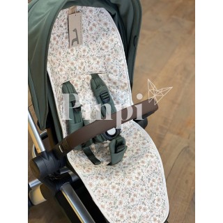 Colchoneta para silla Joolz HUB Yoko La Giraffa Bianca e Blu