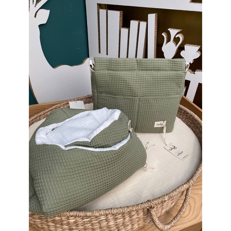 Saco para capazo con capucha Only Gofre Verde Safari La Giraffa Bianca e Blu Saco para capazo con capucha Only Gofre Verde Safari La Giraffa Bianca e Blu