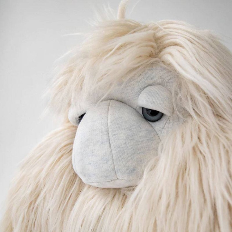 Adopta un Bigstuffed Big Earth Yeti Adopta un Bigstuffed Big Earth Yeti