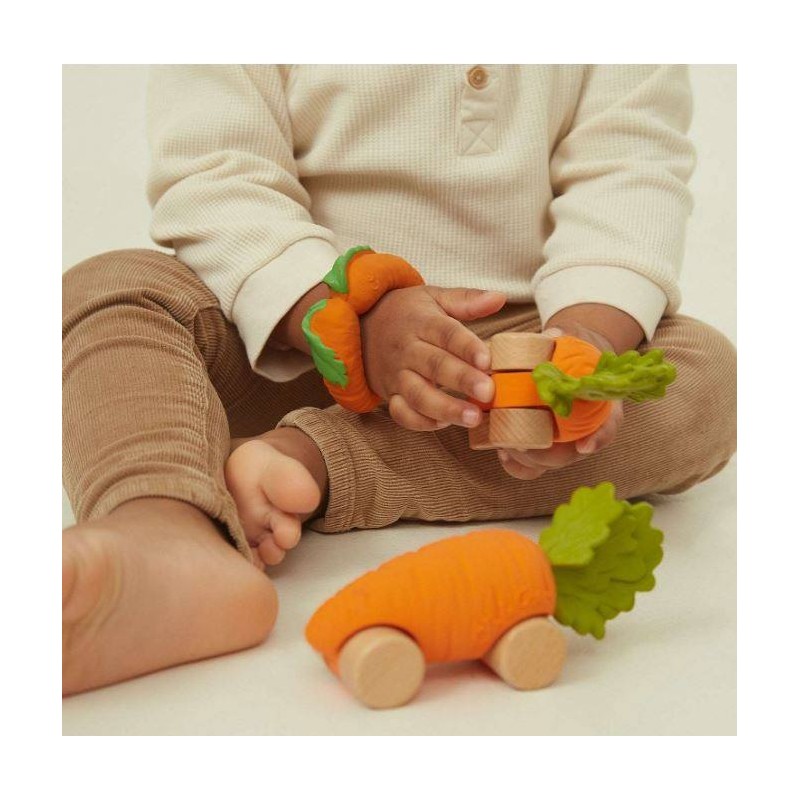 Mordedor- coche de juguete Cathy the Carrot Mordedor- coche de juguete Cathy the Carrot