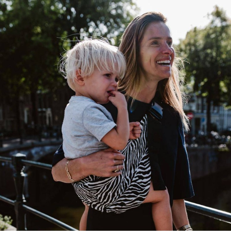 Portabebé Bandolera Wildride PREMIUM Chequered