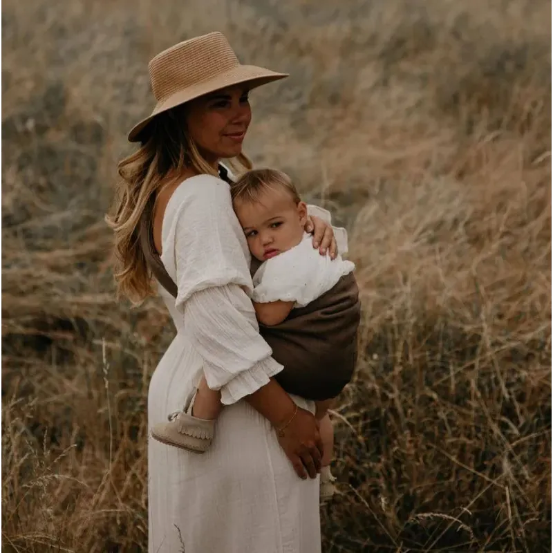Portabebé Bandolera Wildride Lino Marrón | Pinpi