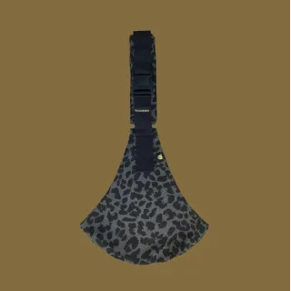 Portabebé Bandolera Wildride Print Grey Leopard 123
