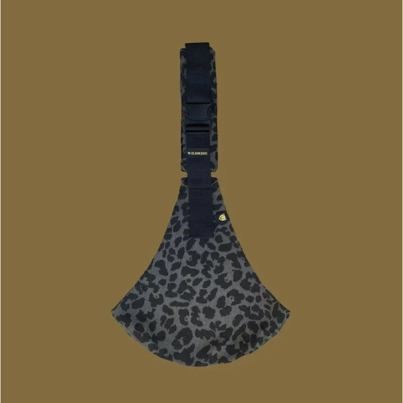 Portabebé Bandolera Wildride Print Grey Leopard