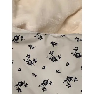 Saco capazo capucha Greta pelo crema Saco capazo capucha Greta pelo crema