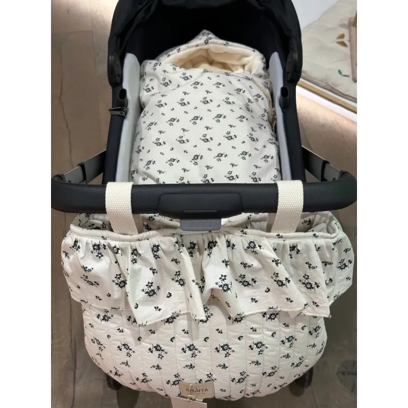 Saco capazo capucha Greta pelo crema Saco capazo capucha Greta pelo crema