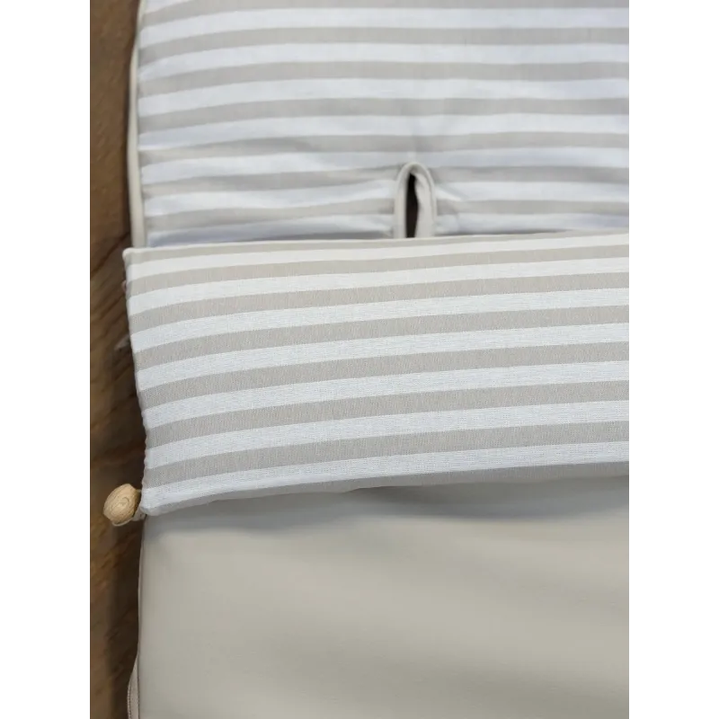 Saco para silla Ragazzi Ecopiel Beige La Giraffa Bianca e Blu Saco para silla Ragazzi Ecopiel Beige La Giraffa Bianca e Blu