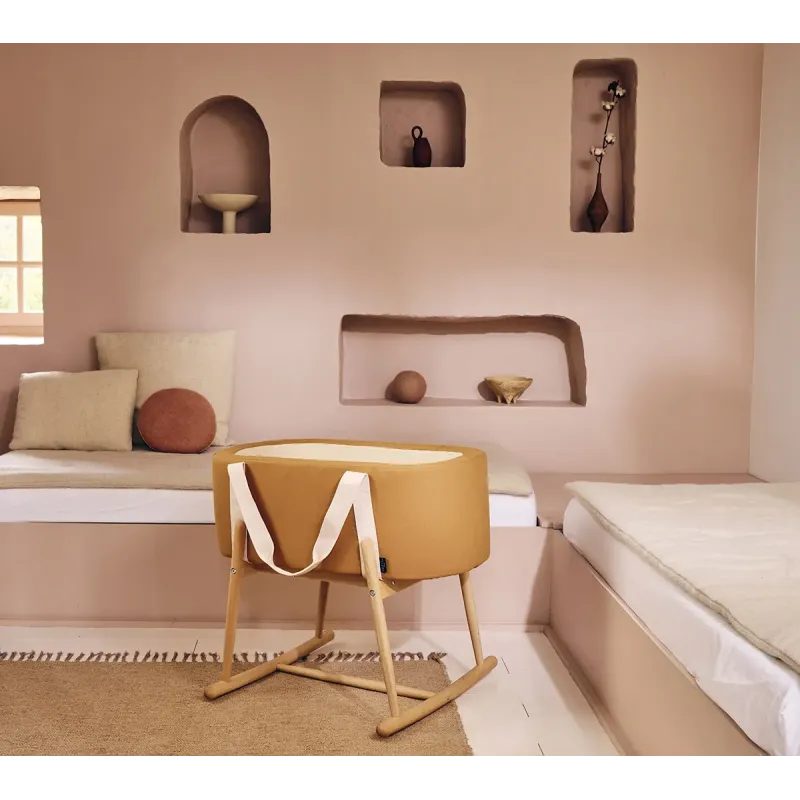 Moisés cesta KUKO Camel con soporte balancín Moisés cesta KUKO Camel con soporte balancín