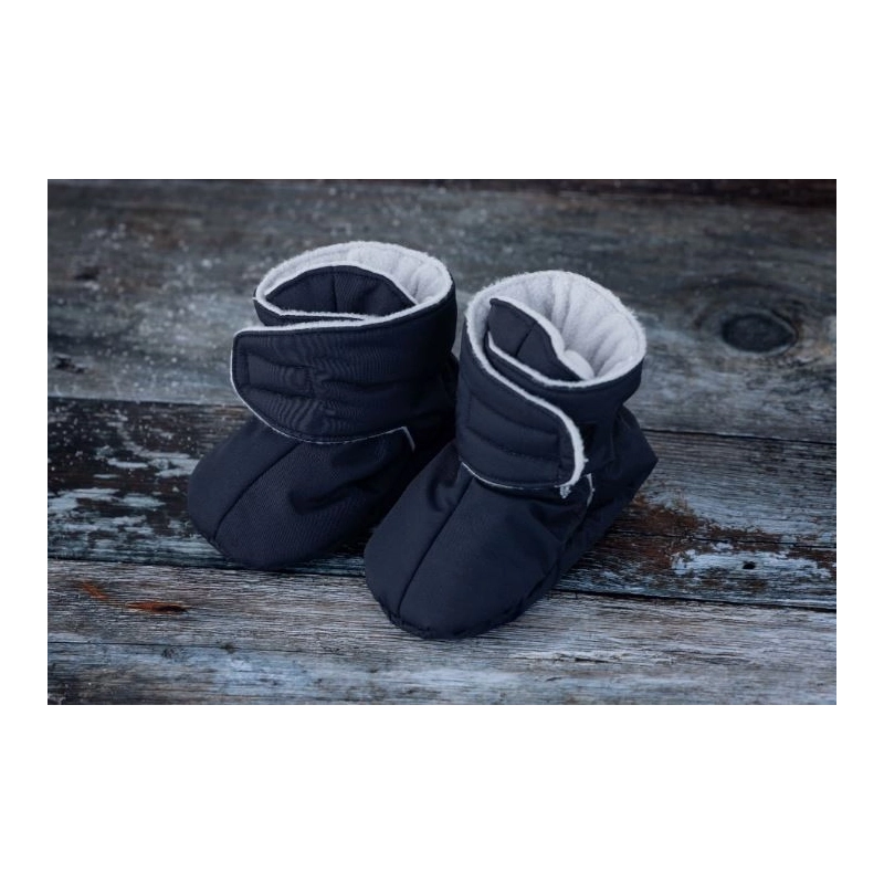 Botitas Voksi Solid Black 0-1 año