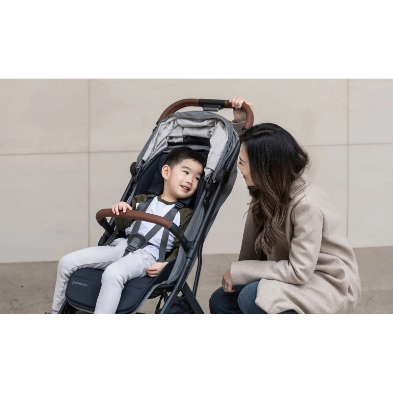 Silla de paseo ligera MINU V3 Savannah