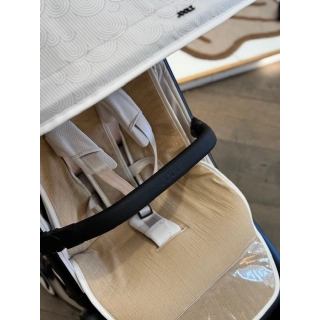 Colchoneta funda para silla JOOLZ AER² Crepe Camel | Pinpi