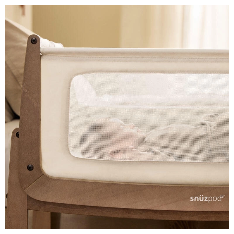 Minicuna de colecho SnuzPod5 Walnut