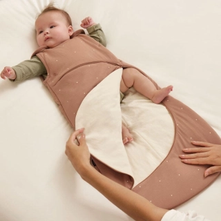 SnuzPouch Saco de dormir 0-6 meses TOG 2.5 Blush Dot