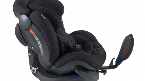 Elegir la silla de coche para bebé más segura